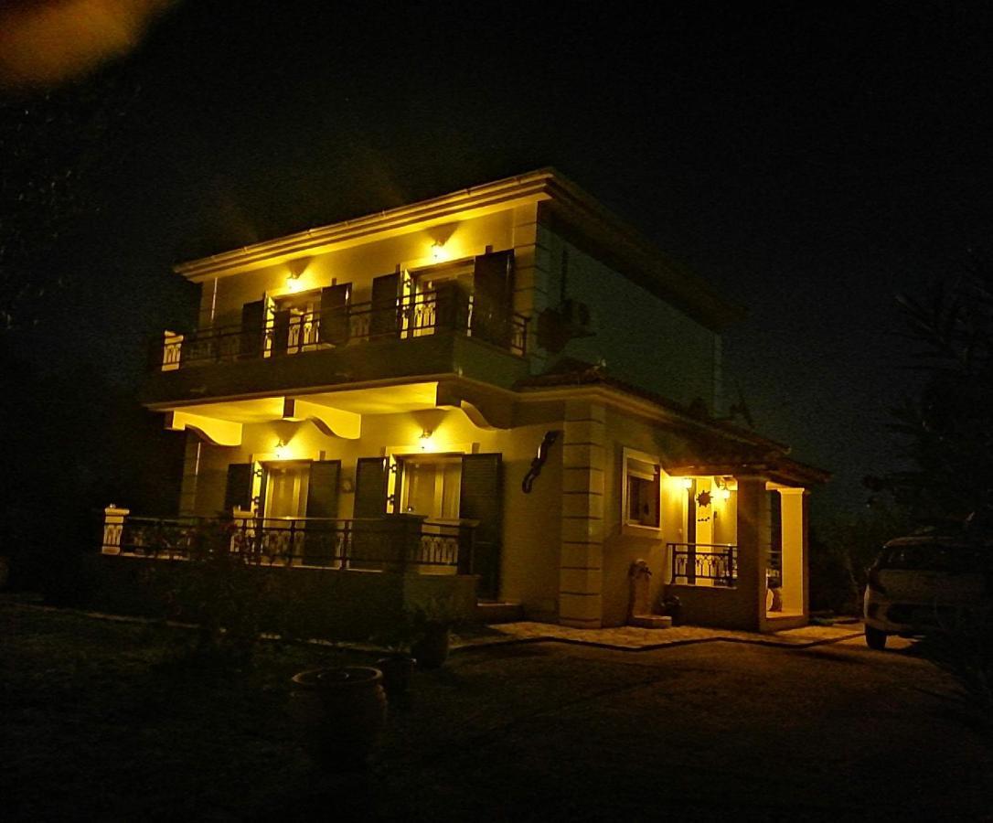 Villa Gecko, Arillas Kavvadades ภายนอก รูปภาพ